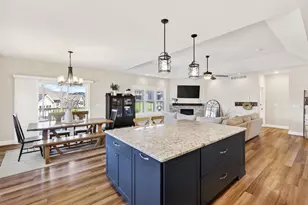 2150 Baptisia Pass, Sun Prairie, WI 53590 - Photo 5