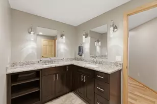 1136 Black Oak Trail, Deerfield, WI 53531 - Photo 41