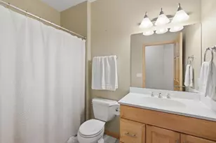 1136 Black Oak Trail, Deerfield, WI 53531 - Photo 21