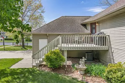 1827 Huntington Park Drive, Reedsburg, WI 53959 - Photo 5