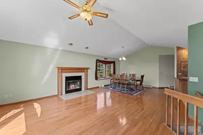 1827 Huntington Park Drive, Reedsburg, WI 53959 - Photo 11