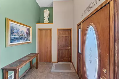 1827 Huntington Park Drive, Reedsburg, WI 53959 - Photo 9