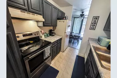 6239 Charing Cross Lane #B-2, Middleton, WI 53562 - Photo 5