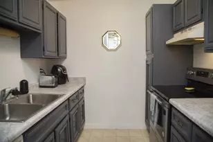 6239 Charing Cross Ln, Middleton, WI 53562 - Photo 15