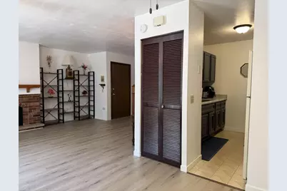 6239 Charing Cross Lane #B-2, Middleton, WI 53562 - Photo 13