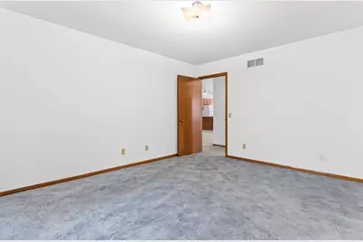 639 Wood Violet Lane, Sun Prairie, WI 53590 - Photo 11