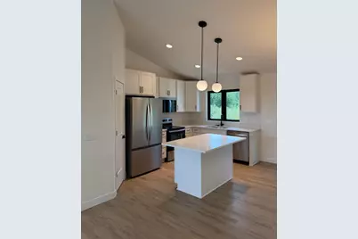 984 Bell Circle, Arlington, WI 53911 - Photo 3
