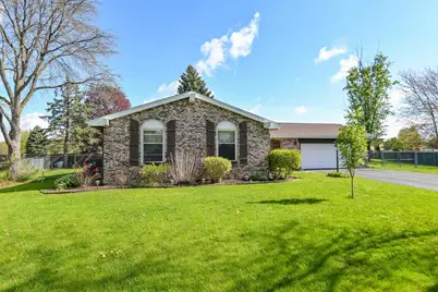 2749 Butlin Drive, Beloit, WI 53511 - Photo 3