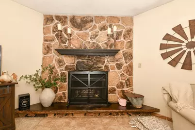 2749 Butlin Drive, Beloit, WI 53511 - Photo 13