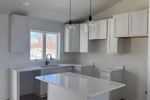 982 Bell Circle, Arlington, WI 53911 - Photo 3