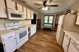 200 Grandview Ave, Waupun, WI 53963 - Photo 17