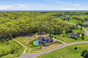 5090 Aspen Valley Ct, Middleton, WI 53562 - Photo 3