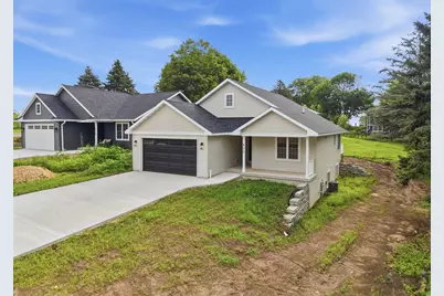517 Alan Drive, Mount Horeb, WI 53572 - Photo 3
