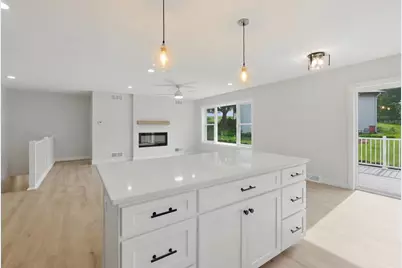 517 Alan Drive, Mount Horeb, WI 53572 - Photo 17