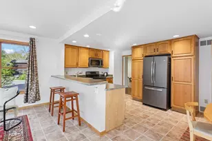 1620 Maple St, Middleton, WI 53562 - Photo 11