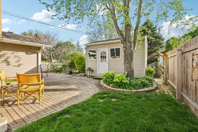 1620 Maple Street, Middleton, WI 53562 - Photo 3