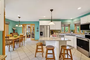 706 Summerton Ct, Sun Prairie, WI 53590 - Photo 7