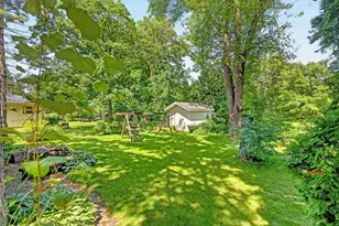 1513 Woodvale Dr, Madison, WI 53716 - Photo 13