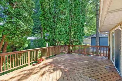 1513 Woodvale Drive, Madison, WI 53716 - Photo 9