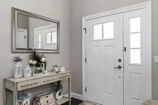 1910 Swainson Dr, Madison, WI 53593 - Photo 9