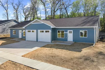 2442 Russell Court, Reedsburg, WI 53959 - Photo 3