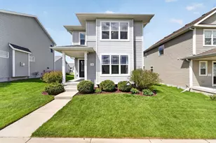 208 Sugar Maple Ln, Verona, WI 53593 - Photo 1