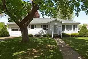 201 Locust Ct, Portage, WI 53901 - Photo 27