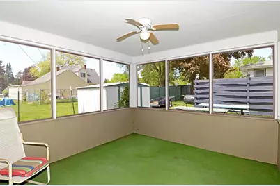 201 Locust Court, Portage, WI 53901 - Photo 11