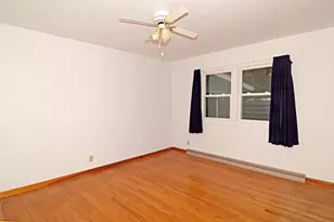 201 Locust Ct, Portage, WI 53901 - Photo 15