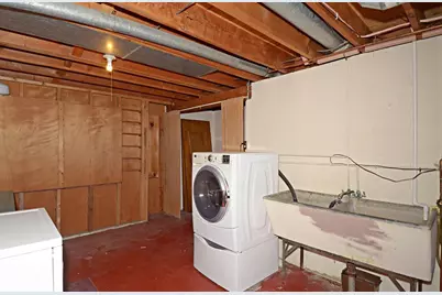 201 Locust Court, Portage, WI 53901 - Photo 21