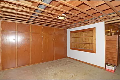 201 Locust Court, Portage, WI 53901 - Photo 19