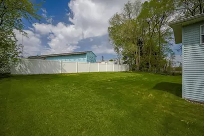 2107 4th Avenue, Monroe, WI 53566 - Photo 3