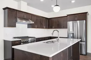 214 Lakeview Ln, Beaver Dam, WI 53916 - Photo 9