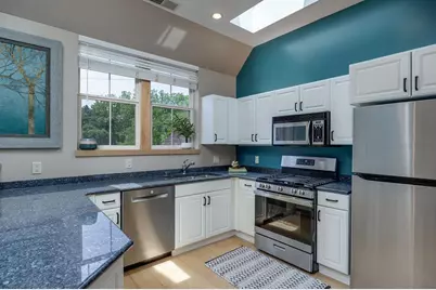 1037 Williamson Street #302, Madison, WI 53703 - Photo 7