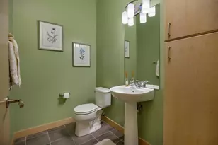 1037 Williamson St, Madison, WI 53703 - Photo 15