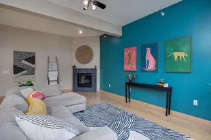 1037 Williamson St, Madison, WI 53703 - Photo 11