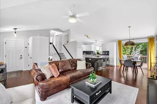 2313 Quartz Ln, Madison, WI 53719 - Photo 5