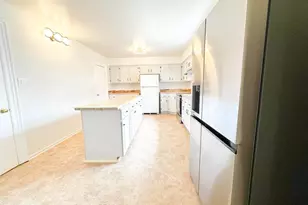 910 Wells St, Marinette, WI 54143 - Photo 13