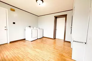 910 Wells St, Marinette, WI 54143 - Photo 29