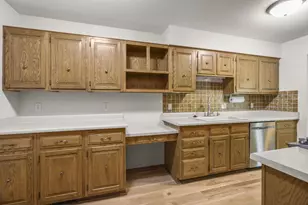 3518 Valley Ridge Rd, Middleton, WI 53562 - Photo 15