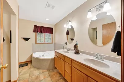 W7183 Breneman Road, Pardeeville, WI 53954 - Photo 13