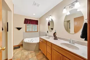 W7183 Breneman Rd, Pardeeville, WI 53954 - Photo 13
