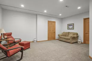 7622 N Orchard View Dr, Janesville, WI 53536 - Photo 33