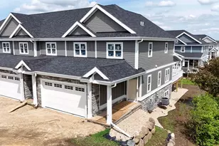 Unit 5 2 Bellflower Dr, DeForest, WI 53532 - Photo 27