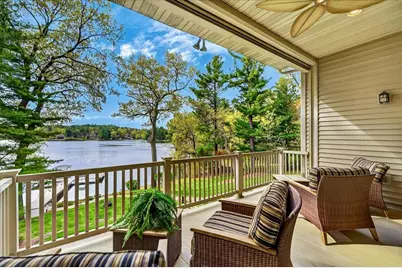 414 E Hiawatha Drive #103, Wisconsin Dells, WI 53965 - Photo 5