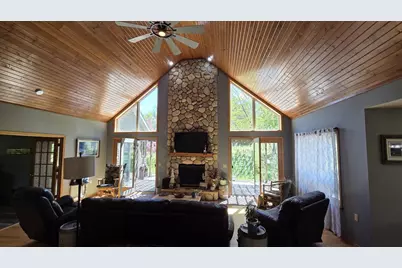 7247 W Breneman Road, Pardeeville, WI 53954 - Photo 25