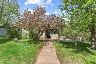 719 Silver Lake Dr, Portage, WI 53901 - Photo 7