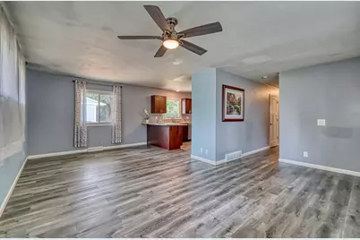 616 West Street, Stoughton, WI 53589 - Photo 7