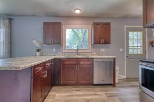 616 West St, Stoughton, WI 53589 - Photo 13
