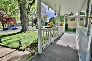 616 West St, Stoughton, WI 53589 - Photo 3